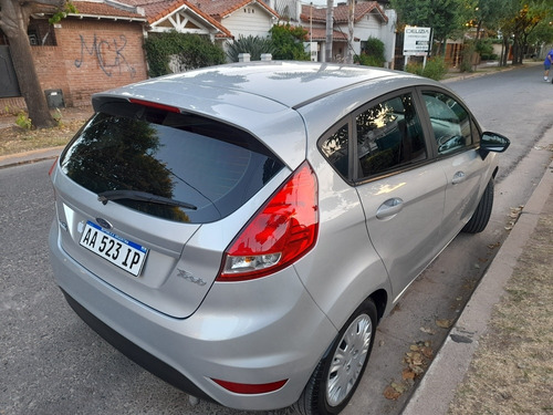 Ford Fiesta Kinetic Design 1.6 S 120cv 2016 C/gnc