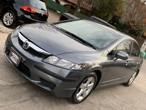 Imagen 2 de 10 de Honda Civic Lxs 1.8 Griff Cars