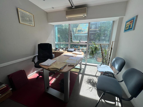 Imagen 10 de 14 de Venta Depto/oficina En Edificio Corporativo · Inmejorable Ubicación! Apto Profesional