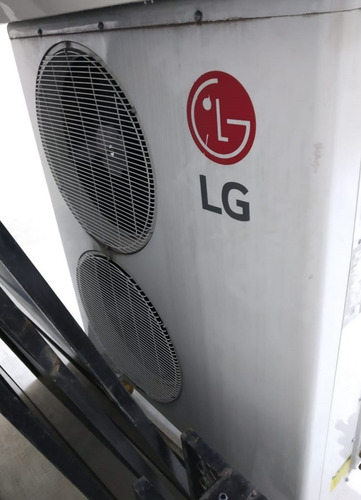 Aire Acondicionado Pisotecho 13000 LG Uv-h368kla0 Friocalor