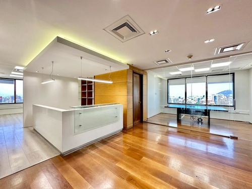 Oficina En Venta En Las Condes