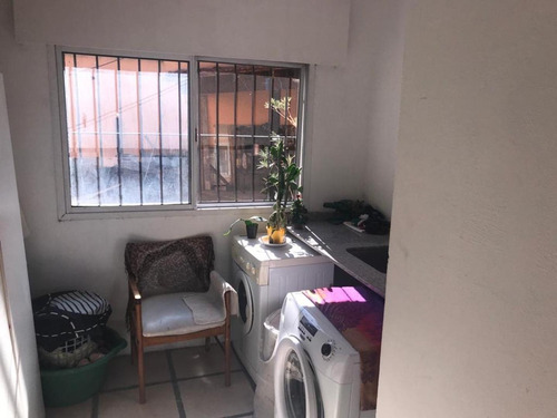 Imagen 30 de 30 de Venta Casa De 5 Ambientes Con Cochera Para 5 Autos