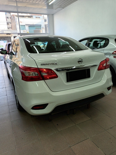 Imagen 4 de 11 de Nissan Sentra 2018 2.0 Advance