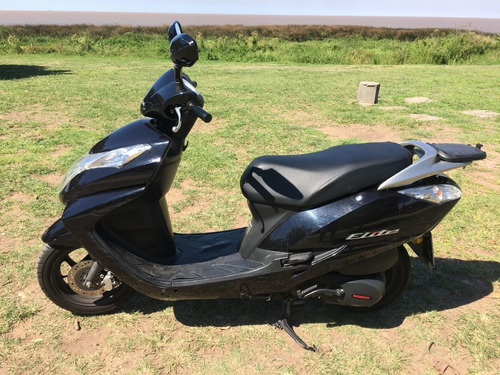 Honda Elite 125 - Modelo 2017 + Baul Shad Sh33