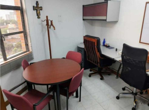 Imagen 3 de 9 de Oficina Para La Venta En Medellín, Poblado