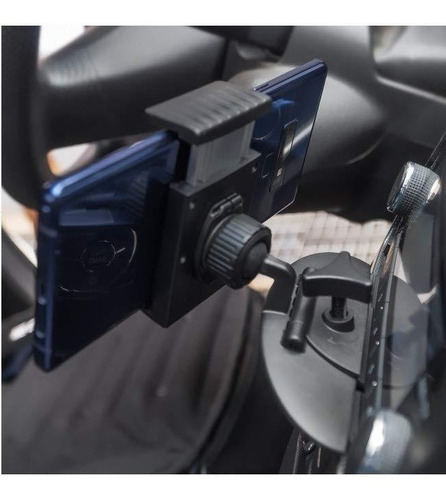Imagen 4 de 6 de Soporte Pinza Celular Auto Ringke Para Cd Slot
