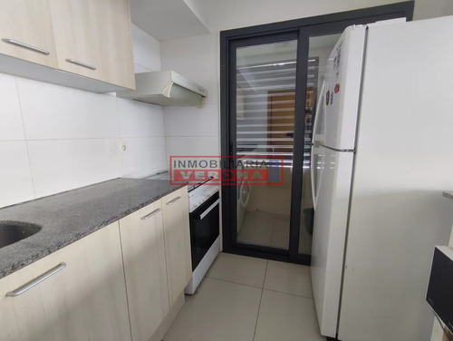 Apartamento En Torres Barcelona