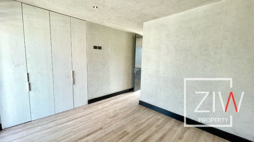 Nueva En Condominio La Dehesa 6d 8b 4est - Ziw Property