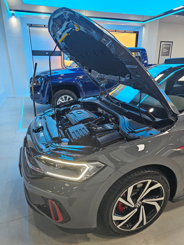 Volkswagen Vento 2.0 Tsi Gli 211cv App Connect + Nav