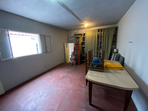 Oportunidad De Casa En Parque Avellaneda