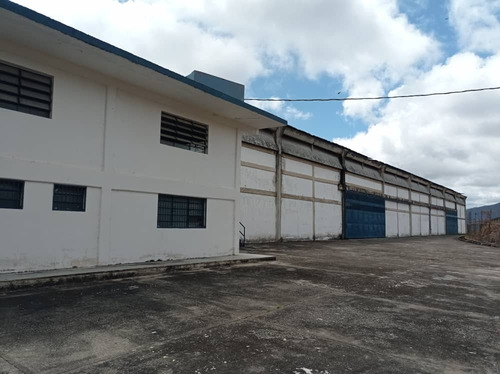 Imagen 2 de 18 de #1431-1 Local 20.000m2 La Panamericana
