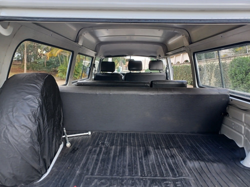 Imagem 15 de 16 de Volkswagen Kombi 2006 1.4 Standard Total Flex 3p