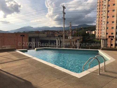 Imagen 12 de 14 de Eloisa Mejia Rentahouse Vende Townhouse En El Rincon Naguanagua 22-13614