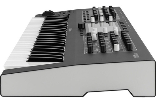 Imagen 3 de 4 de Waldorf Iridium Keyboard 16-voice Digital Polyphonic