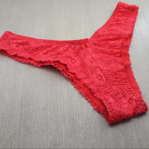 Calcinha Plus Size Sensual Em Renda Rosset Com Laço De Cetim