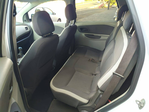 Imagem 7 de 9 de Chevrolet Spin 1.8 Lt 8v Flex 4p Manual