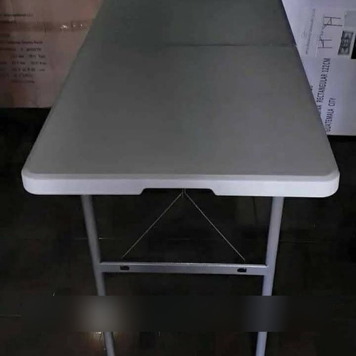 Mesa De Recina Plegable De 4 A 6 Personas.nueva.