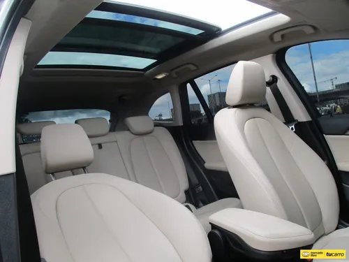 BMW X1 SDRIVE 20i 2000CC AT AA