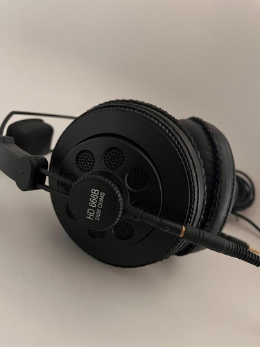 Audífonos Profesionales Superlux Hd668b