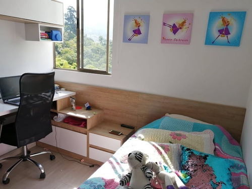 Imagen 7 de 10 de Se Vende Apartamento En Sabaneta Parte Plana Sector Pan De Azúcar