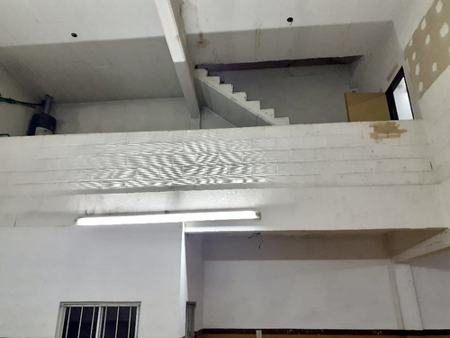 Imagen 5 de 8 de Alquiler Galpón 380m2 En Villa Ballester, San Martin