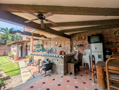 Casa En Venta, Xochitepec, Morelos