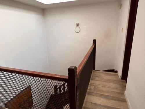 Casa Padron Unico Prox.wtc-shopping. 4-5 Dorm. 4 Baños. Cochera X 2. Estufa Leña Y Parrillero.