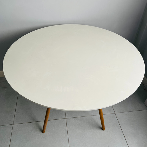 Mesa Eames De 1,20 Tapa Blanca - Usada No Envio Blanco