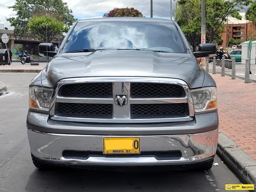 Dodge Ram 5.7 1500 Slt 4x2