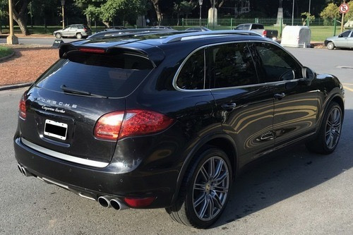 Porsche Cayenne Turbo 4.8 V8 Malek Fara