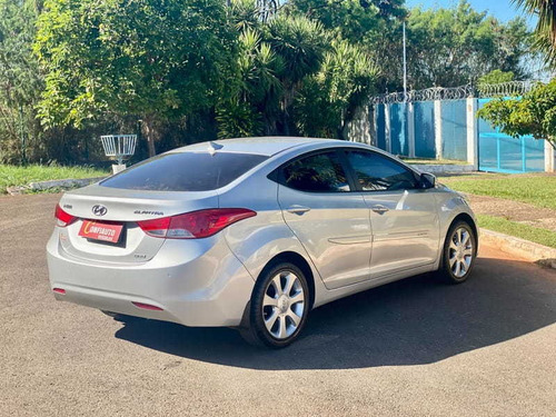 Imagem 6 de 14 de Hyundai Elantra 2014