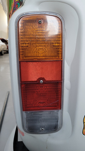Kombi Customizada Limousine Temática