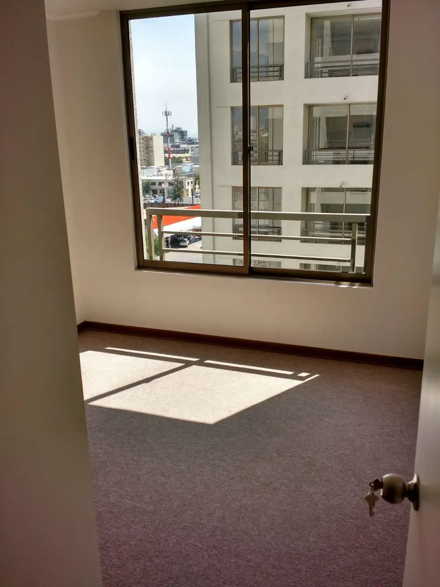 Imagen 2 de 22 de Departamento 2 Dormitorios 1 Baño / Dieciocho/ Santiago