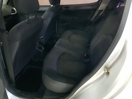 Peugeot 207 Hdi (diesel) 2011 , 125.000 Km ,excelente,5 Pts.