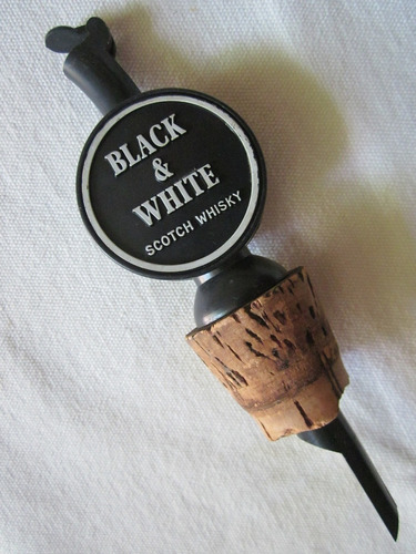 Antiguo Tapon Servidor De Whisky Black Y White