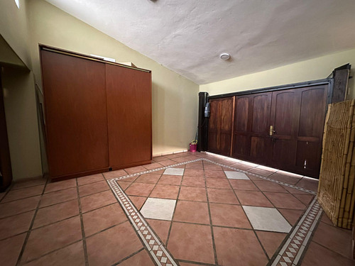 Venta Casa 3 Dorm Planta Baja Villa Belgrano Pileta Y Cochera