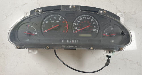 01 Quest-mercury Villager Sport 3.3 At Speedometer Clust Ggs