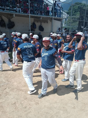Uniformes Softball Béisbol Deportivos Personalizados