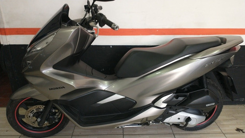 Imagem 4 de 6 de Honda Pcx 150 Ano 2019 , Troco E Financio ,otimo Estado