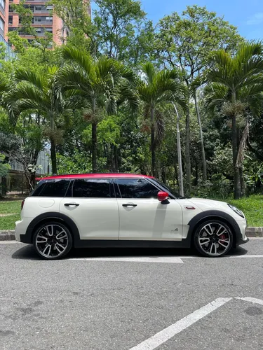 Mini Clubman John Cooper Works 2.0 Turbo Automático