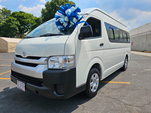 Toyota Hiace 2.7 Ventanas Superlarga Mt