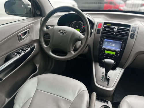 Hyundai Tucson 2.0 MPFI GLS BASE 16V 143CV 2WD FLEX 4P AUTOMÁTICO