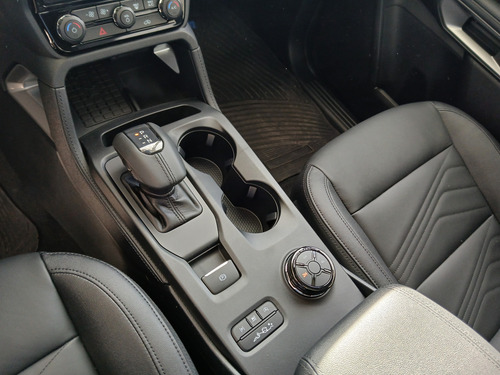 Ford Everest 2.3 Gtdi Titanium 4X4 At