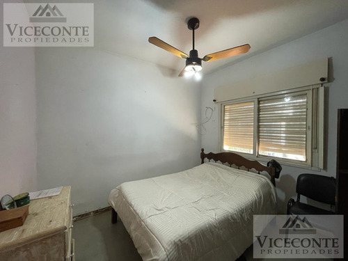 Casa 135 M2 Calle Rojas Nº 576 E/ Almafuerte Y Jose Hernandez, Brandsen.