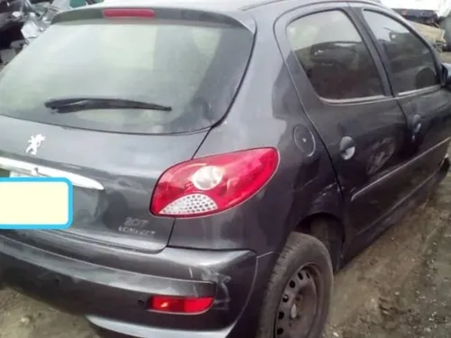 Compuerta Peugeot 207 2013 (Usado)