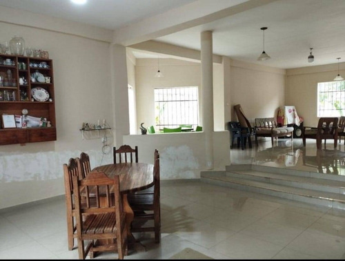 Annic Coronado Vende Casa En Las Morochas San Diego 1000m2 Ref. 21488