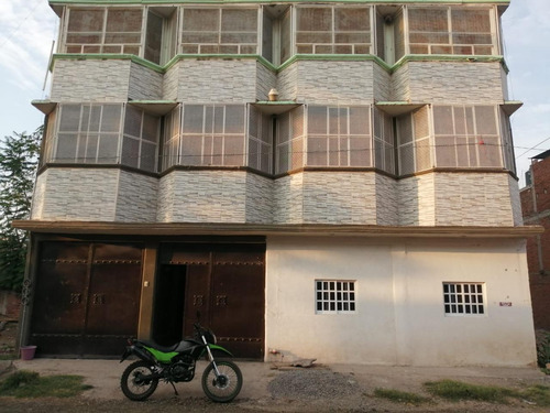 Edificio 3 Niveles Sobre Avenida