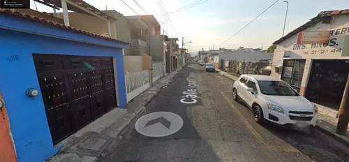 Casa En Venta En Calle Ignacio Zaragoza, Centro, Colima, Col. G D