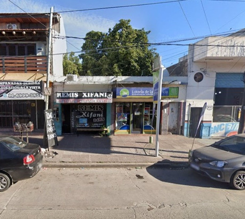 Lote De 8,66x50 Mts C/2 Locales En Calle Comercial