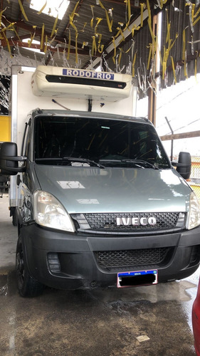 Imagem 2 de 15 de Iveco Daily 35s14 Chassi Cabine Turbo Intercooler 2013
